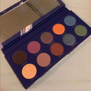 Miss Fame under my skin palette